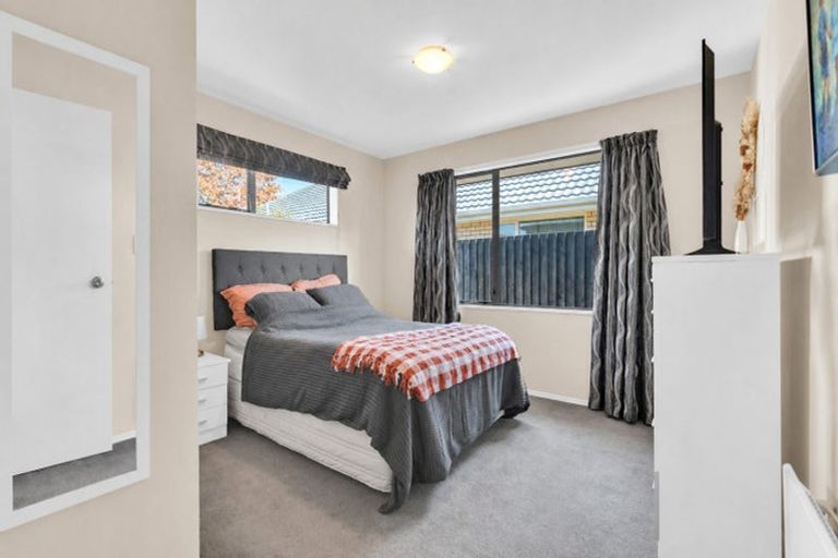 Photo of property in 15 John Olliver Terrace, Halswell, Christchurch, 8025