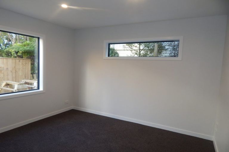 Photo of property in 91a Northland Road, Northland, Wellington, 6012