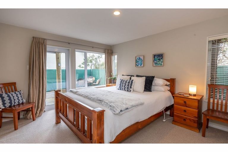 Photo of property in 20 Cashmere Road, Cashmere, Christchurch, 8022