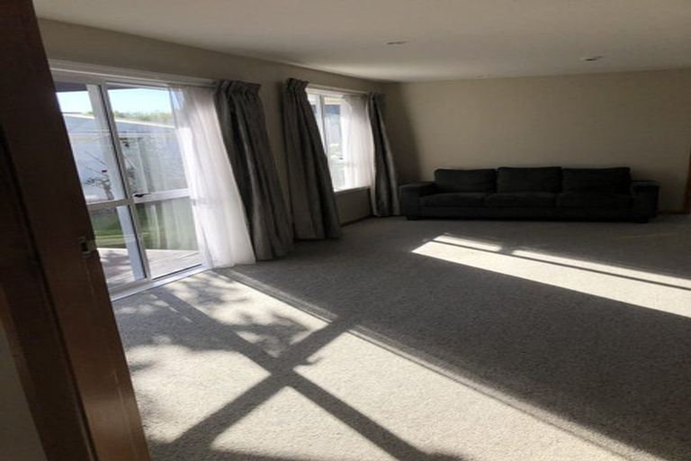 Photo of property in 4 Janet Street, Upper Riccarton, Christchurch, 8041