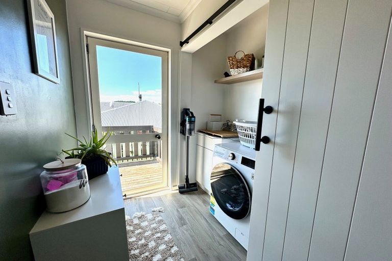 Photo of property in 17 Moir Street, Balclutha, 9230