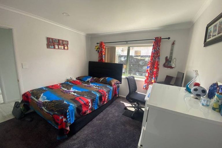Photo of property in 19 Aclare Place, East Tamaki, Auckland, 2016