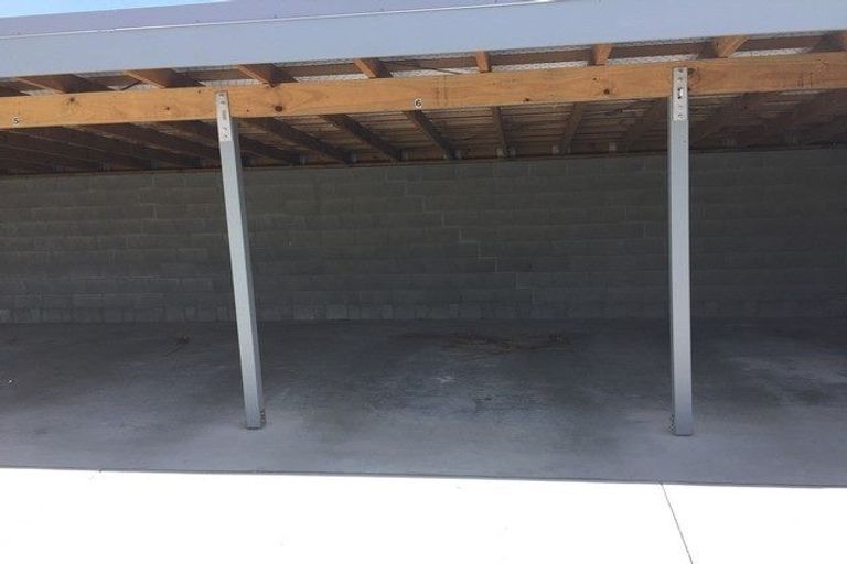 Photo of property in 1/206 Hastings Street East, Waltham, Christchurch, 8023