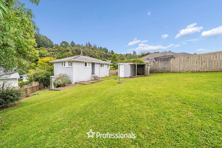 Photo of property in 54 Bird Grove, Stokes Valley, Lower Hutt, 5019