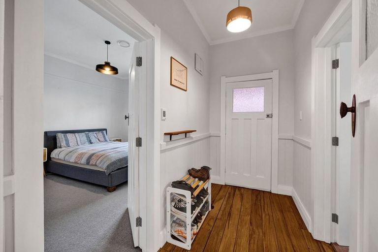 Photo of property in 211 Coronation Avenue, Welbourn, New Plymouth, 4310