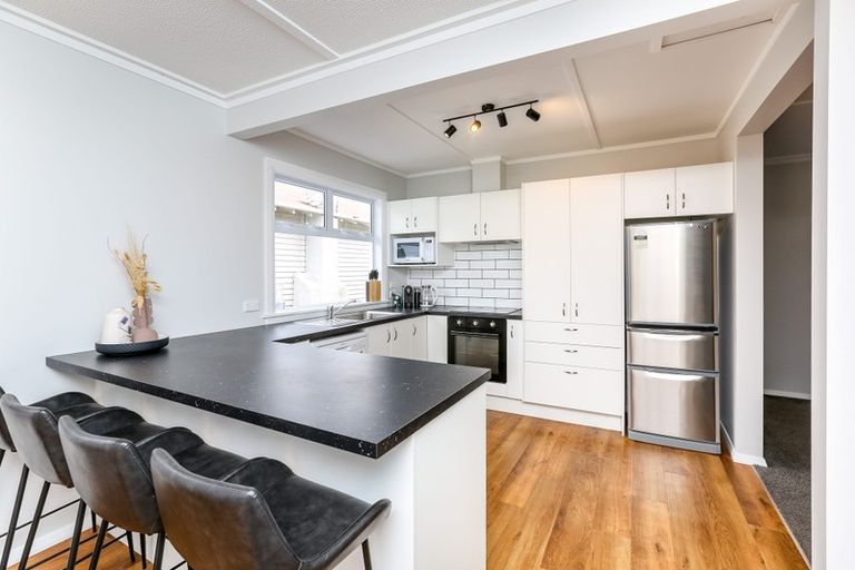 Photo of property in 7 Lyn Street, Lynmouth, New Plymouth, 4310