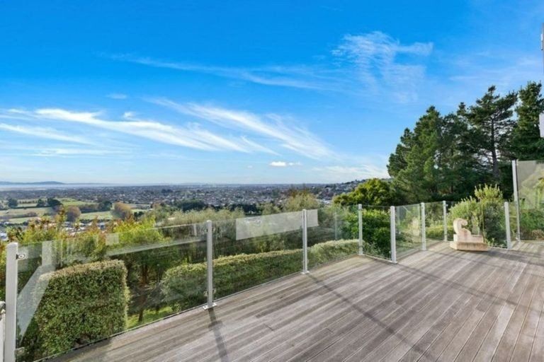 Photo of property in 2a Foxfield Lane, Westmorland, Christchurch, 8025