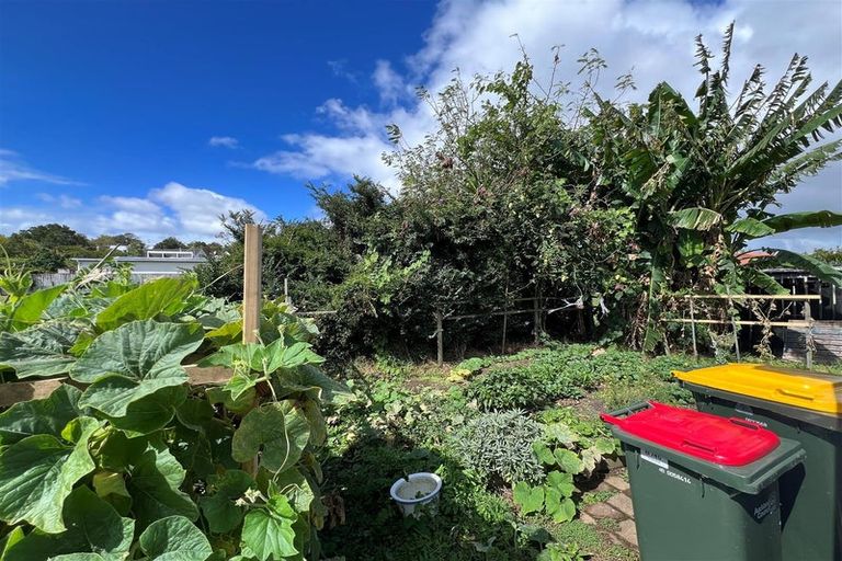 Photo of property in 45b Kurnell Drive, Botany Downs, Auckland, 2010