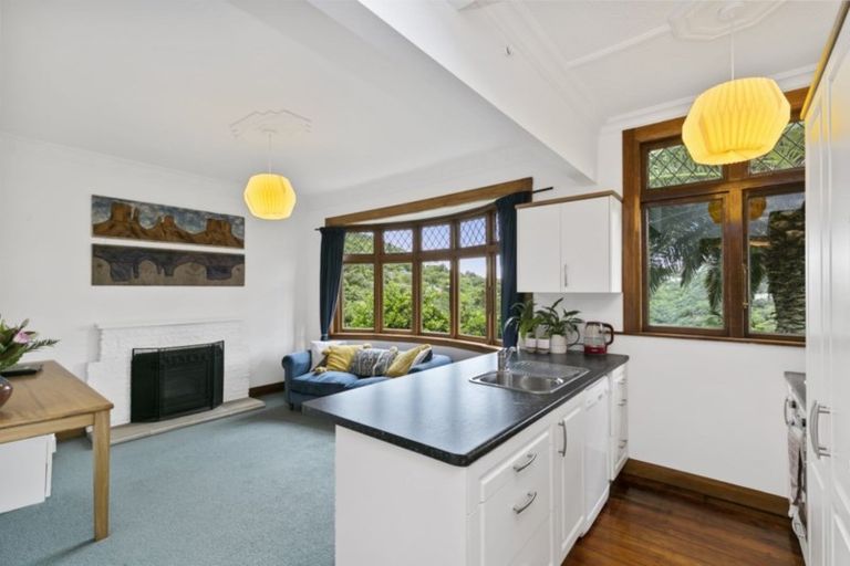 Photo of property in 79 Ngaio Gorge Road, Ngaio, Wellington, 6035