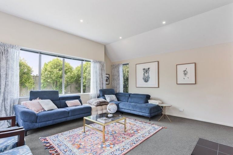 Photo of property in 20 Sandown Boulevard, Rangiora, 7400