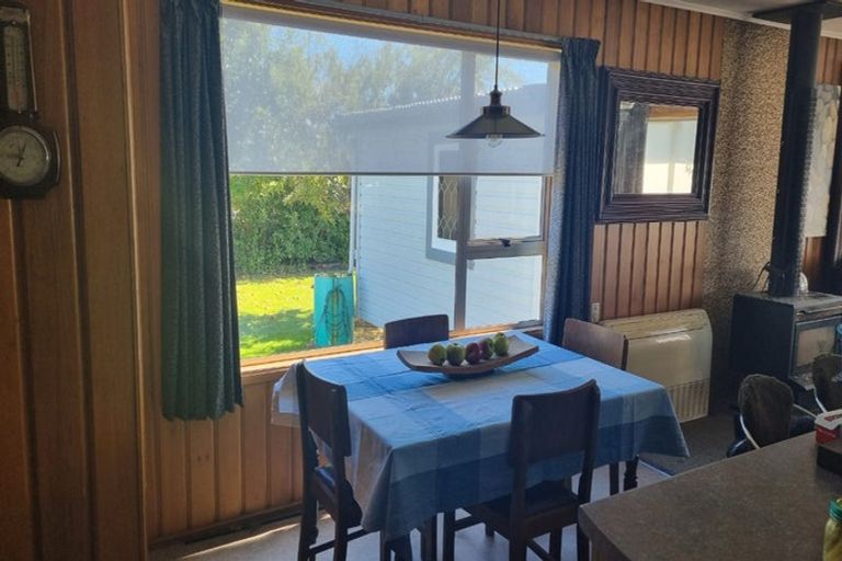Photo of property in 60 Wylam Street, Waikaia, 9778