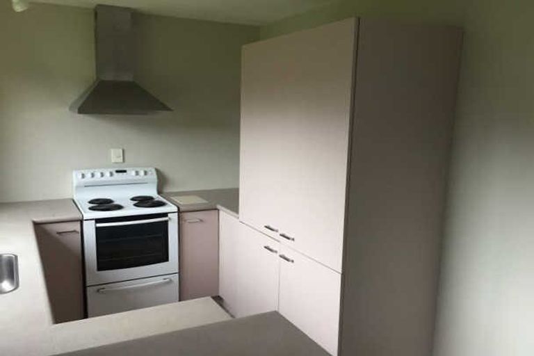 Photo of property in 8 Homer Place, Upper Riccarton, Christchurch, 8041