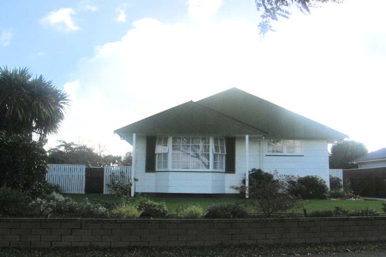 Photo of property in 135 Tremaine Avenue, Westbrook, Palmerston North, 4412
