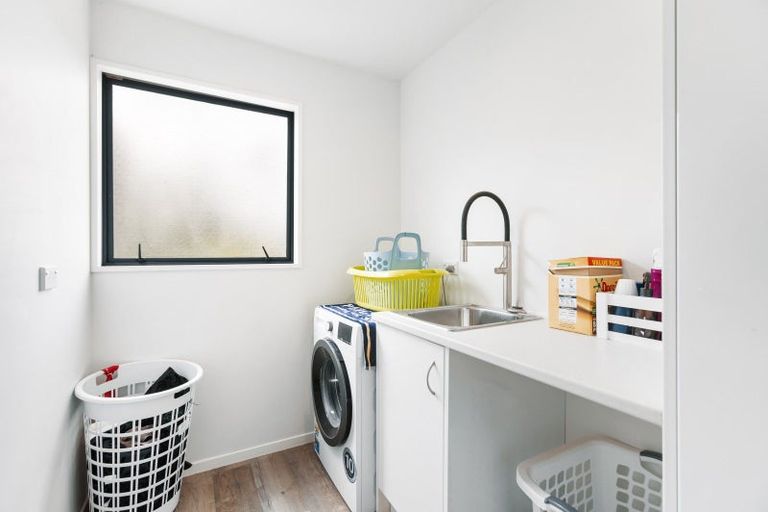 Photo of property in 154 Hillview Road, Alexandra, 9391