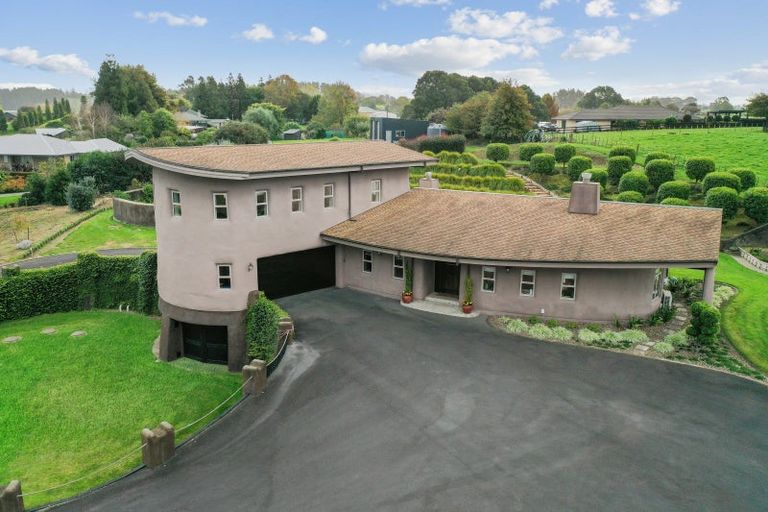 Photo of property in 30 Babina Avenue, Kumeu, 0810