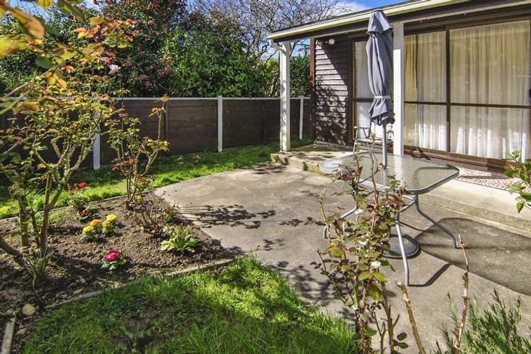 Photo of property in 1/40 Phillip Street, Johnsonville, Wellington, 6037