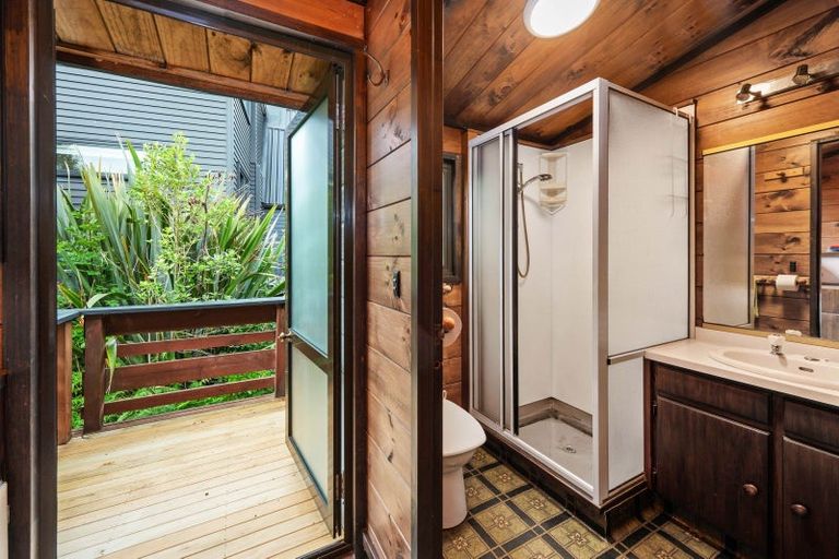 Photo of property in 26 Mata Place, Kinloch, Taupo, 3377