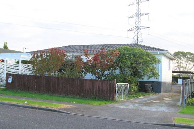 Photo of property in 7 Darnell Crescent, Clover Park, Auckland, 2019