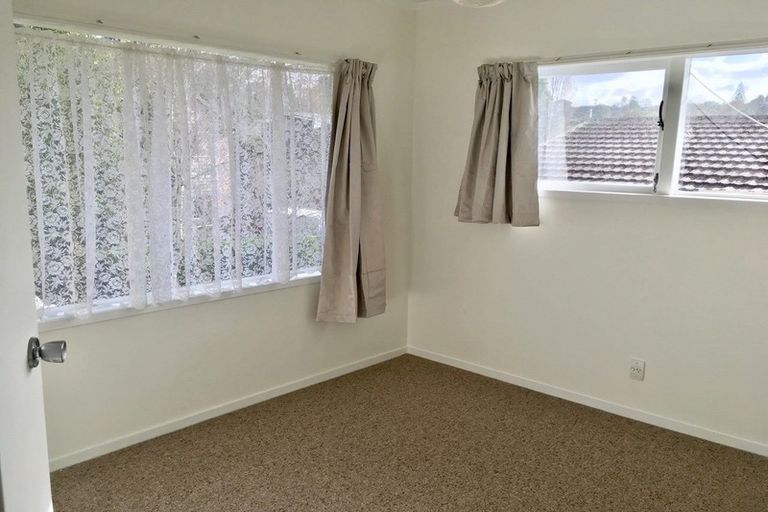 Photo of property in 1/16 Castleton Drive, Howick, Auckland, 2014