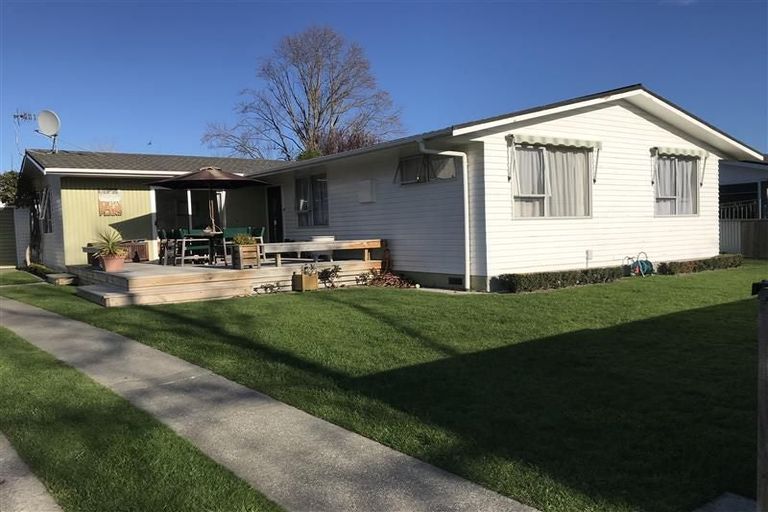 Photo of property in 27 Moorhouse Street, Taradale, Napier, 4112