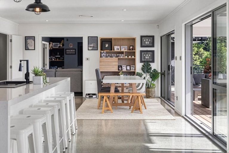 Photo of property in 583 State Highway 16, Kumeu, 0891