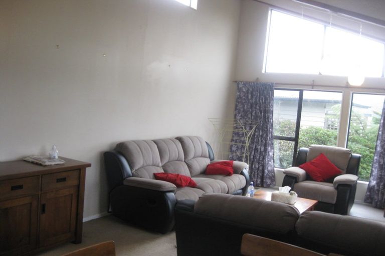 Photo of property in 272 Dowse Drive, Maungaraki, Lower Hutt, 5010