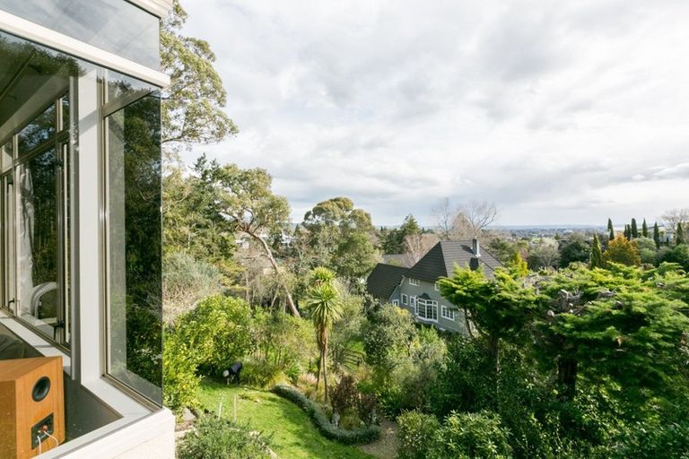 Photo of property in 20b Tauroa Road, Havelock North, 4130