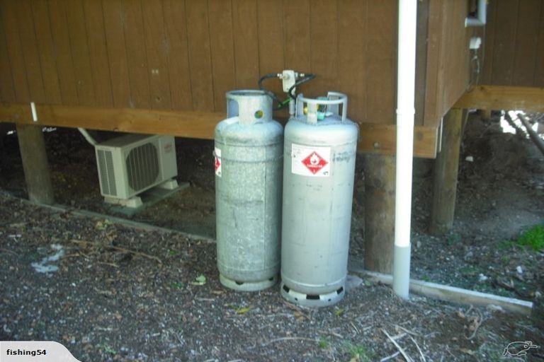 Photo of property in 28 Kahurangi Drive, Rangatira Park, Taupo, 3330