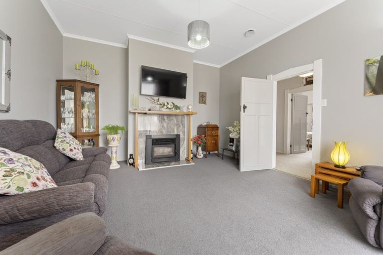 Photo of property in 15 Hamlet Street, Stratford, 4332