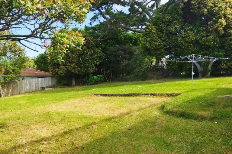 Photo of property in 25 Salisbury Road, Birkdale, Auckland, 0626