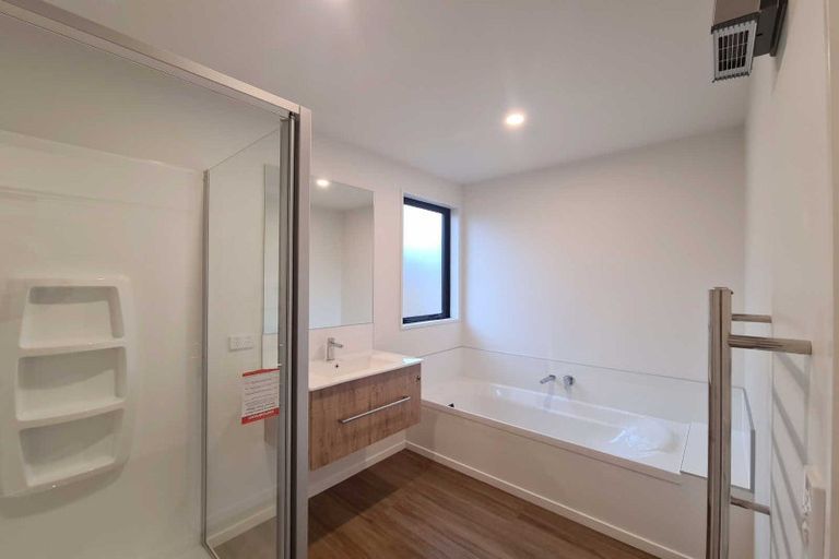 Photo of property in 38 Mehrtens Crescent, Woodend, 7691