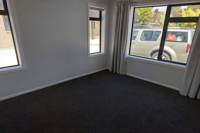 Photo of property in 3/61 Botanical Road, Takaro, Palmerston North, 4412