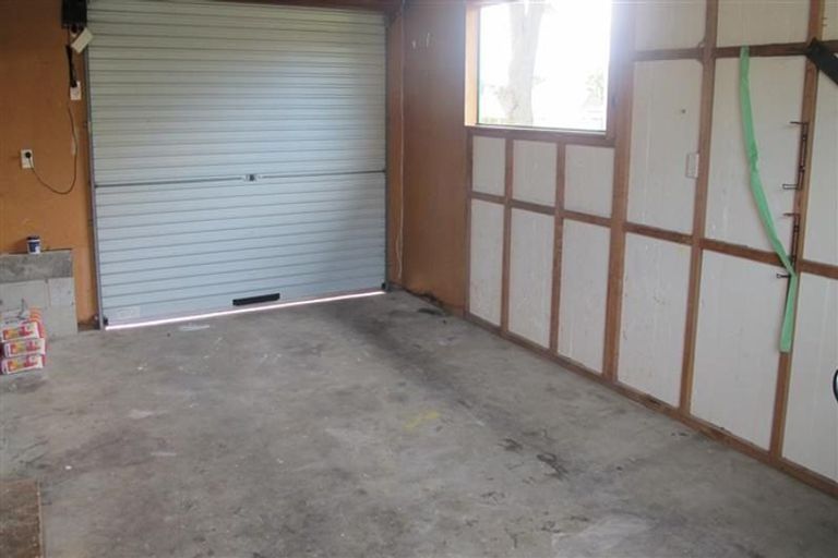 Photo of property in 33 Eastbourne Street, Caversham, Dunedin, 9012