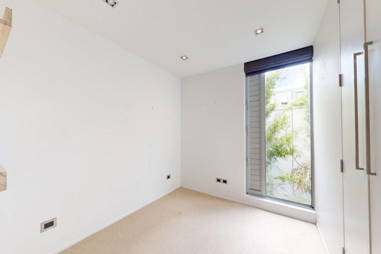 Photo of property in 27b Mana Street, Vogeltown, Wellington, 6021