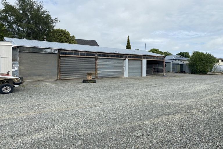 Photo of property in 411 Great North Road, Winton, 9720