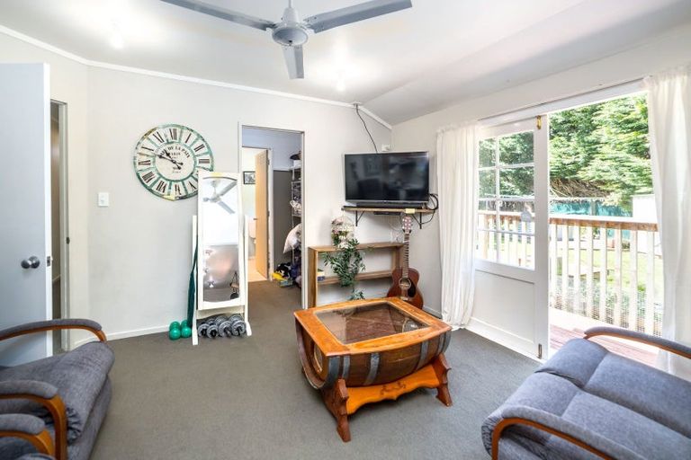 Photo of property in 4 Kereru Grove, Featherston, 5710