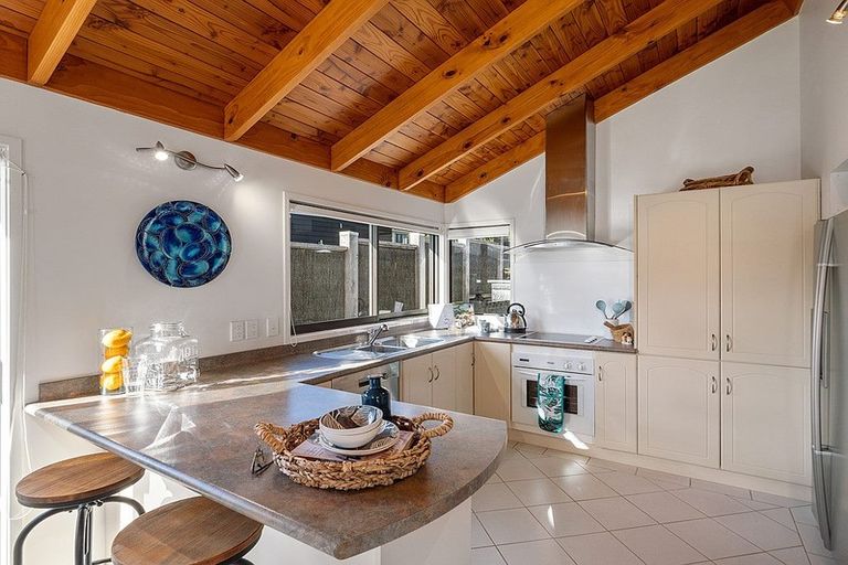 Photo of property in 45 North West Anchorage, Omaha, 0986