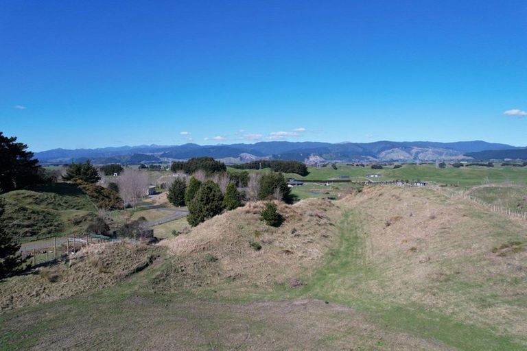 Photo of property in 13 Holly Way, Manakau, 5573