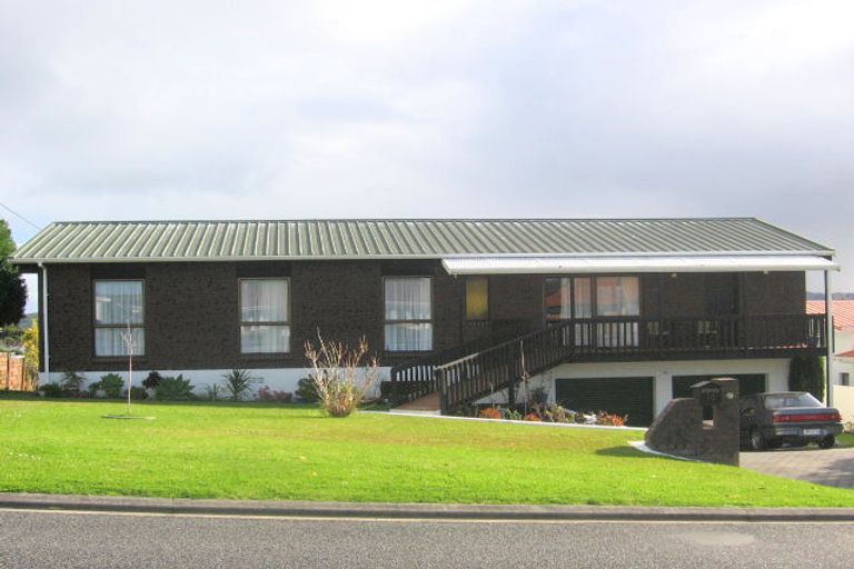 Photo of property in 18 Pah Road, Onerahi, Whangarei, 0110