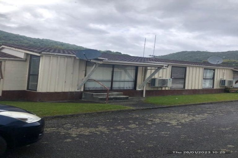 Photo of property in 39 Murray Street, Greymouth, 7805