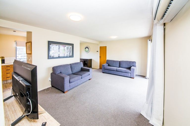 Photo of property in 1/625 Frederick Street, Mahora, Hastings, 4120