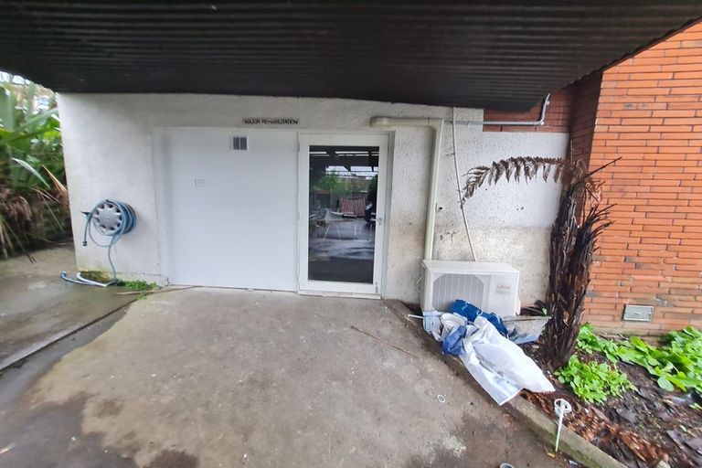 Photo of property in 102 Newcastle Road, Dinsdale, Hamilton, 3204