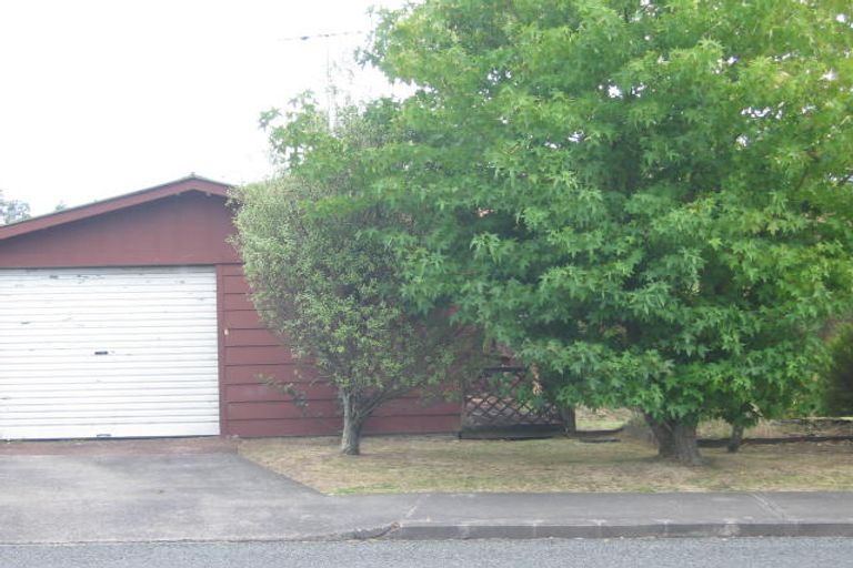 Photo of property in 106 Spinella Drive, Bayview, Auckland, 0629