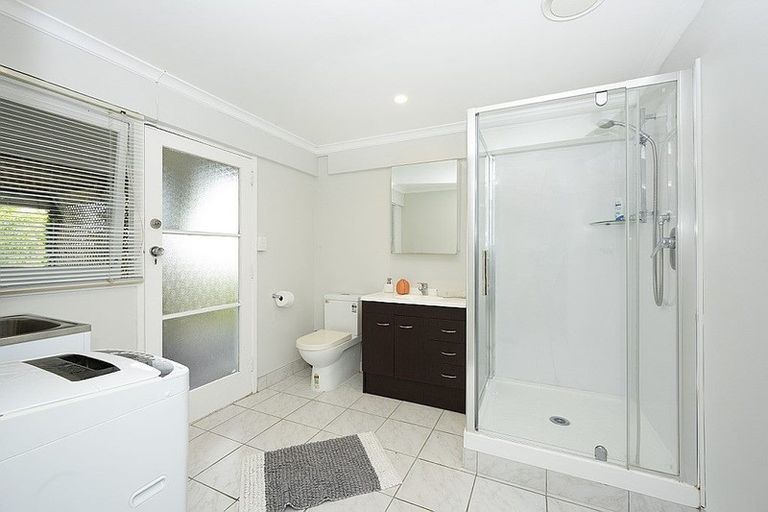 Photo of property in 41 Hadfield Street, Beach Haven, Auckland, 0626