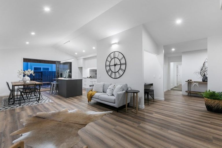 Photo of property in 20 Hanlow Place, Pyes Pa, Tauranga, 3112