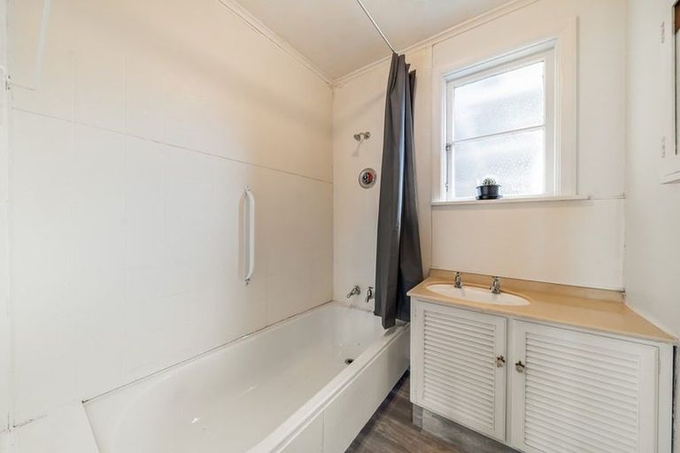 Photo of property in 1236 Fergusson Drive, Brown Owl, Upper Hutt, 5018