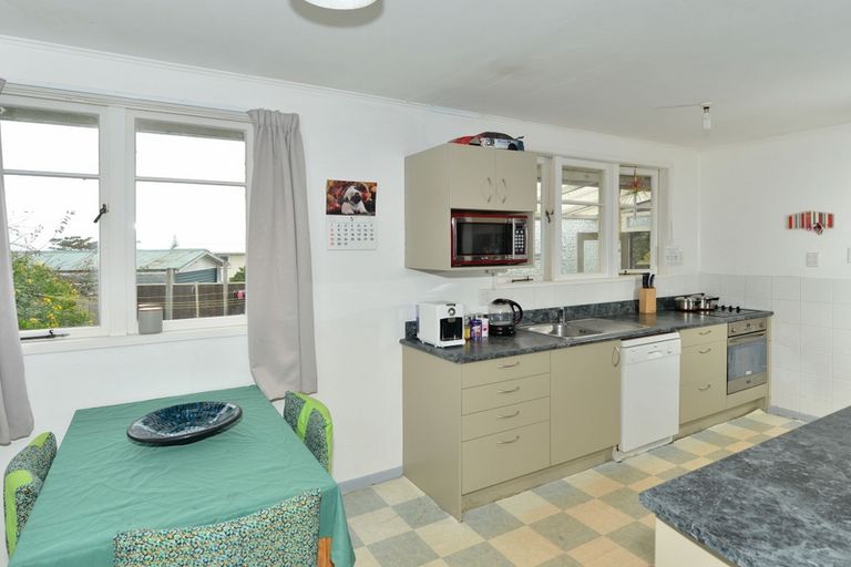 Photo of property in 13 Mcinnes Avenue, Te Kamo, Whangarei, 0112