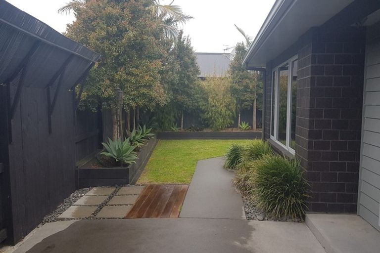 Photo of property in 9 The Glade, Papamoa Beach, Papamoa, 3118