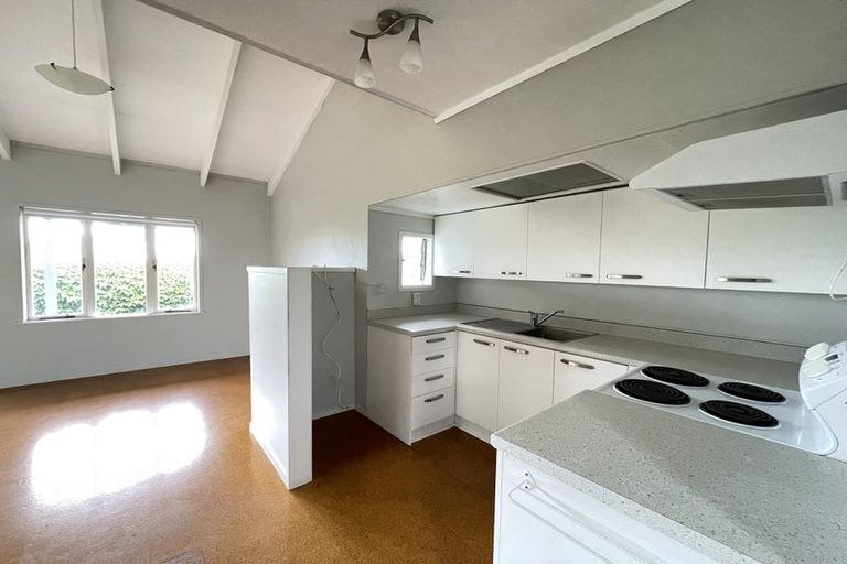 Photo of property in 20 Ngataringa Road, Devonport, Auckland, 0624