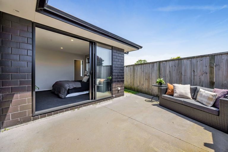 Photo of property in 8 Wheki Lane, Inglewood, 4330